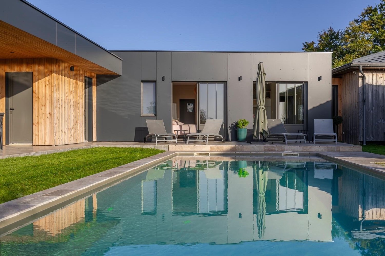 Agrandissement maison cube avec toit plat Bassin d'Arcachon